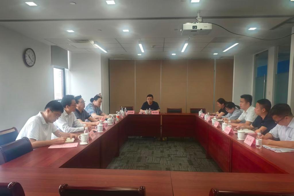 后勤保障处召开2026年6月食品安全月调度会议